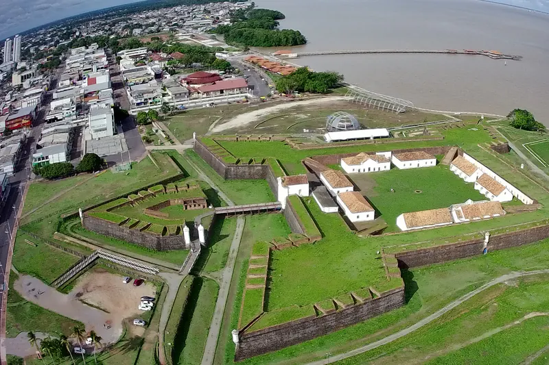 A Fortaleza de São José, à beira do rio Amazonas, em Macapá.